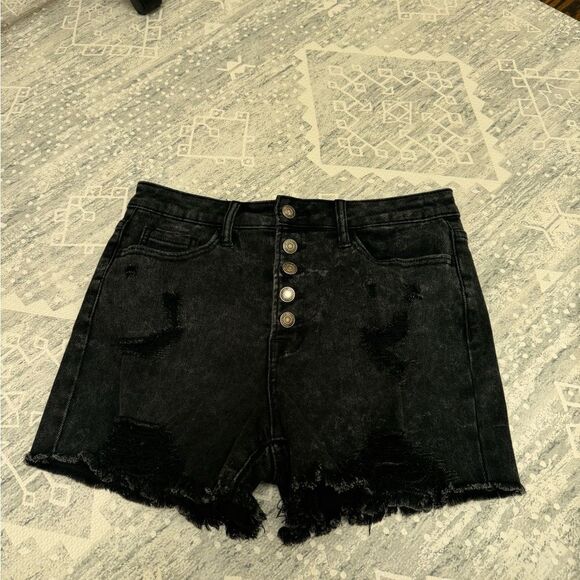 Pants - black high rise jean denim shorts